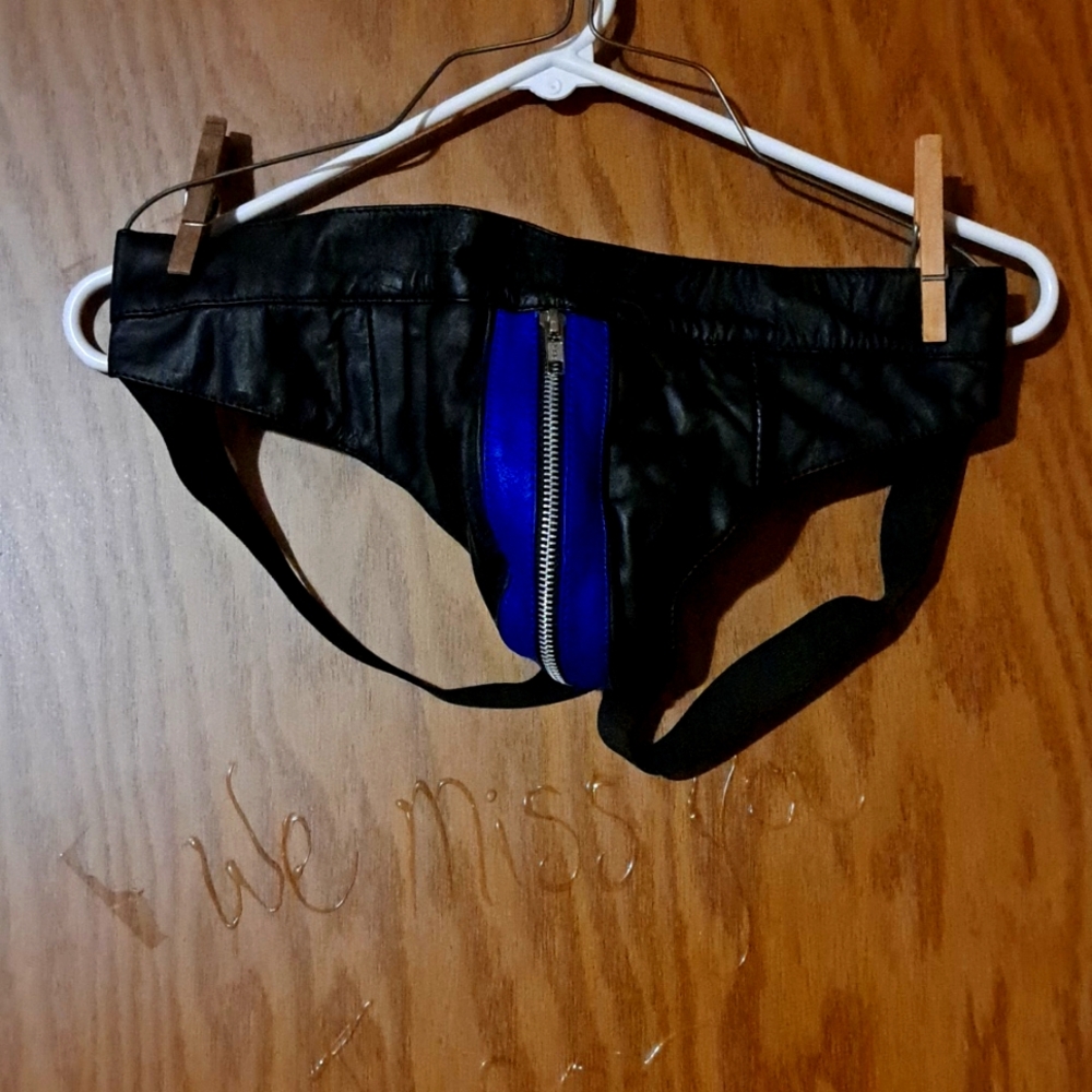 Titus men's undees